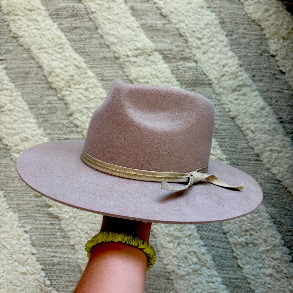 Lack of Color Aus - Beige Hat - Size Small - Never Worn